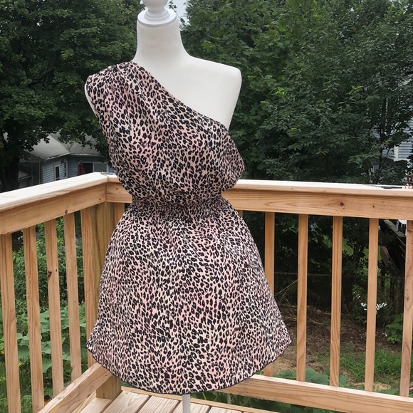 Kardashian Kollection Dresses & Skirts - Kardashian Kollection animal print dress